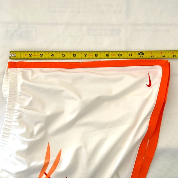 Nike~Skort / Versatile & Athletic - Picture 9 of 12